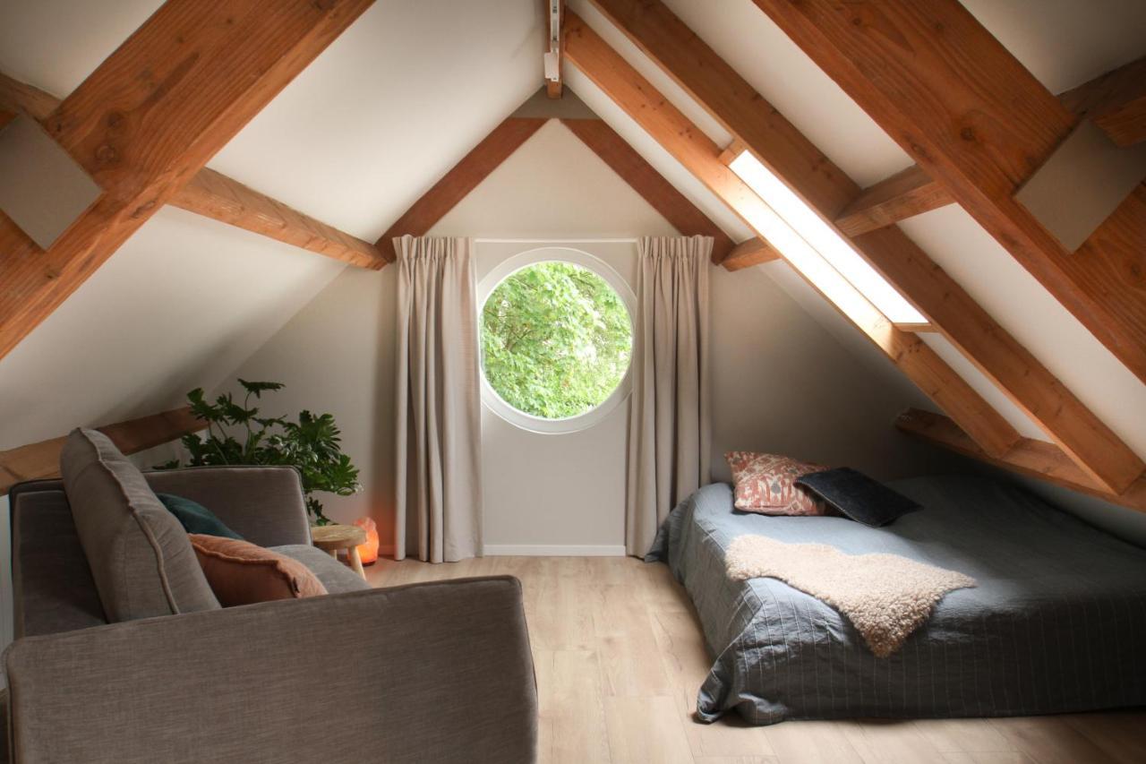 Het Rooversnest Riel Экстерьер фото